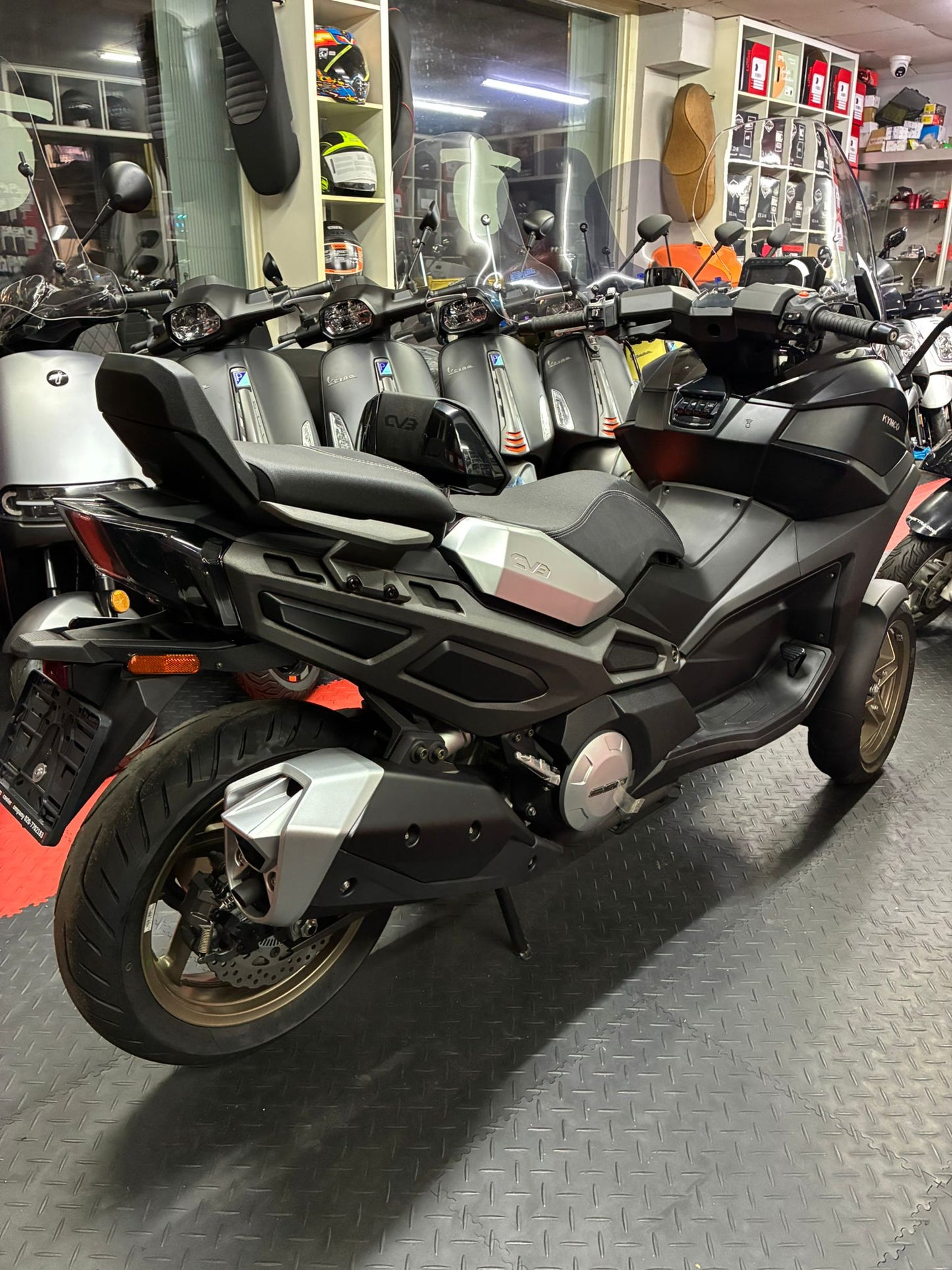 Kymco CV3