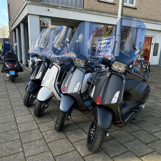 VESPA SPRINT S ACTIE! incl Hoogwindscherm/Valbeugelset
